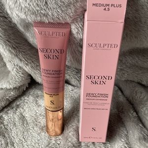 Second Skin 4.5 Medium Plus